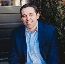 New head shot 2019 high resolution