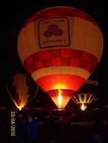 Balloon glow 2010 %286%29